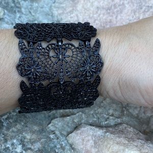 Jewelry - ⚡️🎃Black lace cuff stretch bracelet Jewelry - ⚡️🎃Black lace cuff stretch bracelet